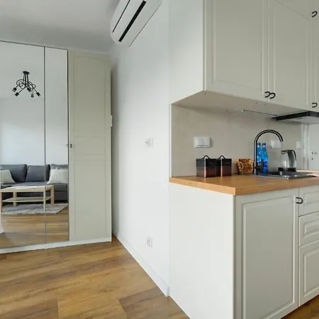 White Studio Targowa 10 Apartament Warszawa